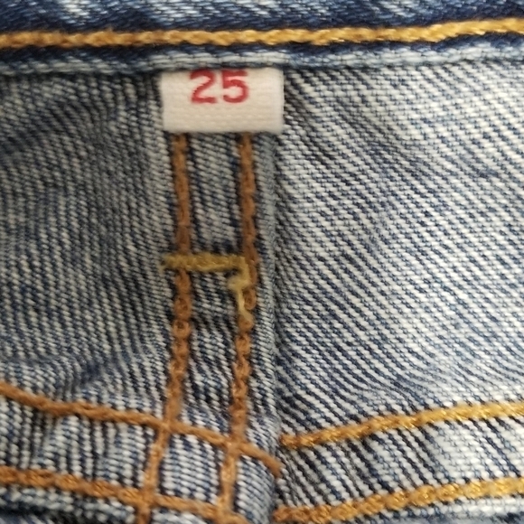 LEVIS WOMEN MINI DENIM SKIRT SIZE 25 - Picture 5 of 10